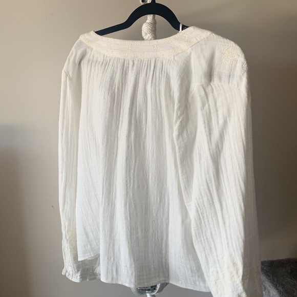 Zara’s blouse with flowers embroidery - Picture 6 of 6